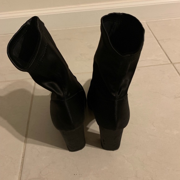 Express satin black sock booties - Picture 2 of 6